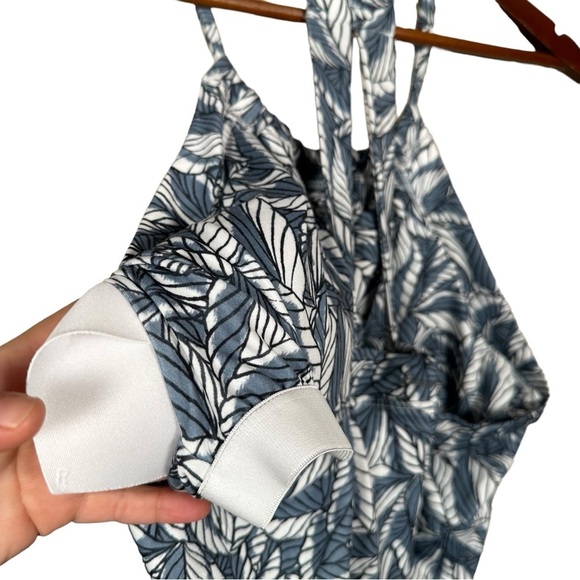 EDDIE BAUER Brooklyn Sleeveless UPF 50+ Shelf Bra Dress - Picture 9 of 12